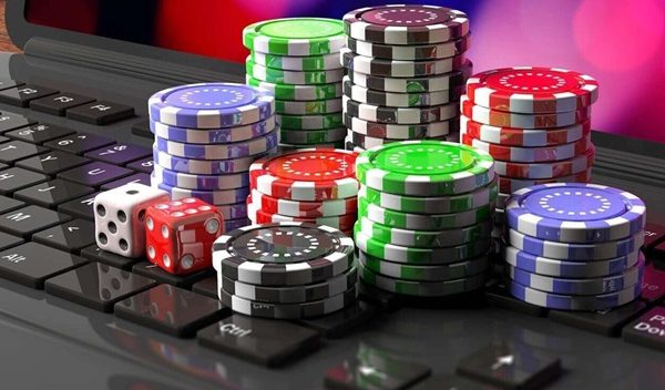 Strategies That Can Help You To Become A Good Sports Bettor At Online Casinos