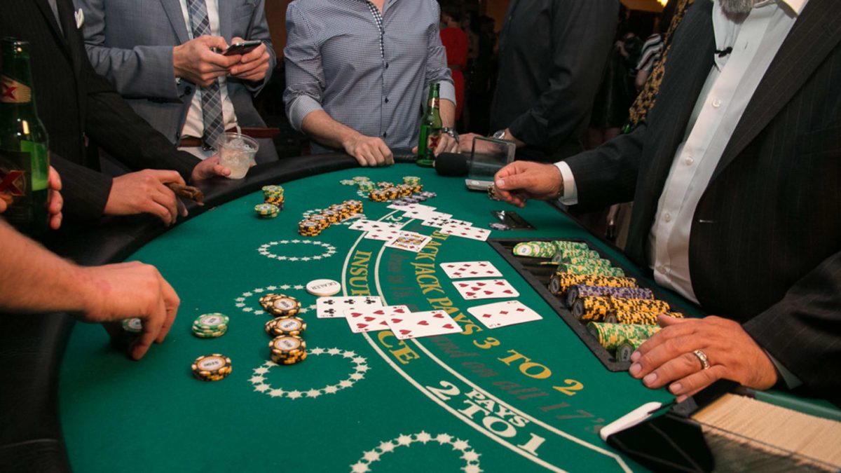 Five Things You Must Know About Blackjack