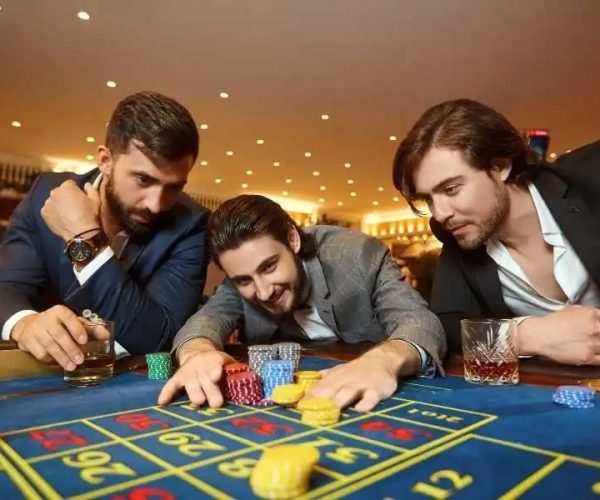 Is it possible to make a living through online casino?